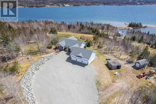 165 Loch Bhreagh Lane, House detached with 3 bedrooms, 2 bathrooms and null parking in Cape Breton NS | Image 36