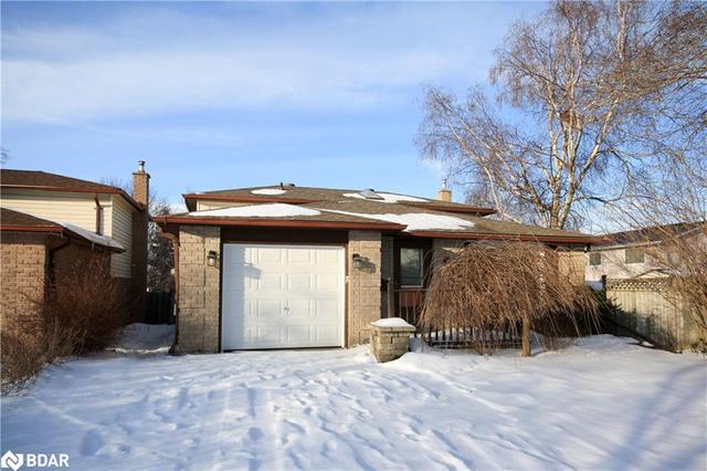 40 Doris (Bsmt Apt) Drive, House detached with 1 bedrooms, 1 bathrooms and 1 parking in Barrie ON | Image 1