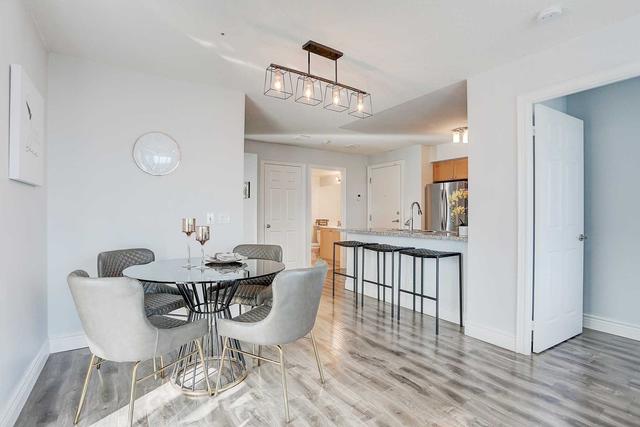 613 - 15 Greenview Ave, Condo with 2 bedrooms, 2 bathrooms and 1 parking in Toronto ON | Image 9