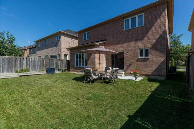 25 Saffron St, House detached with 4 bedrooms, 5 bathrooms and 2 parking in Markham ON | Image 20