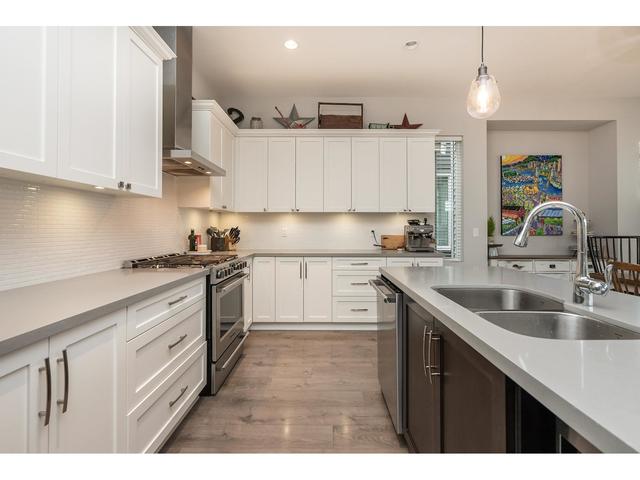 2681 275a Street, House detached with 4 bedrooms, 4 bathrooms and 4 parking in Langley BC | Image 24