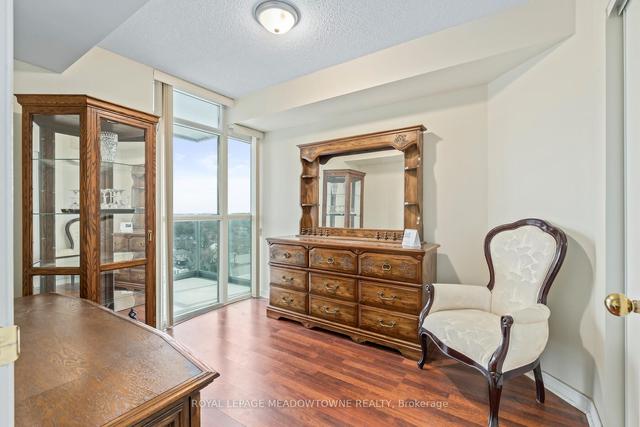 1206 - 9 George St N, Condo with 2 bedrooms, 2 bathrooms and 1 parking in Brampton ON | Image 13