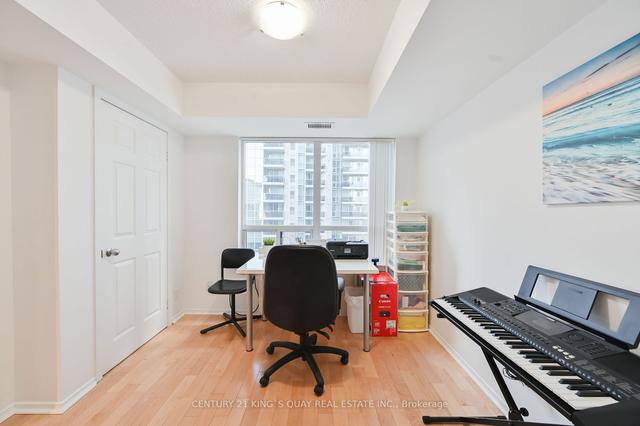 612 - 155 Beecroft Rd, Condo with 1 bedrooms, 1 bathrooms and 1 parking in Toronto ON | Image 2