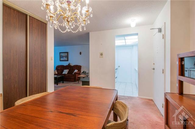 106 - 555 Brittany Drive, Condo with 2 bedrooms, 2 bathrooms and 1 parking in Ottawa ON | Image 20
