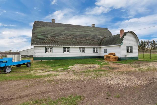 263072 Township Road 460, House detached with 5 bedrooms, 1 bathrooms and null parking in Wetaskiwin County No. 10 AB | Image 39