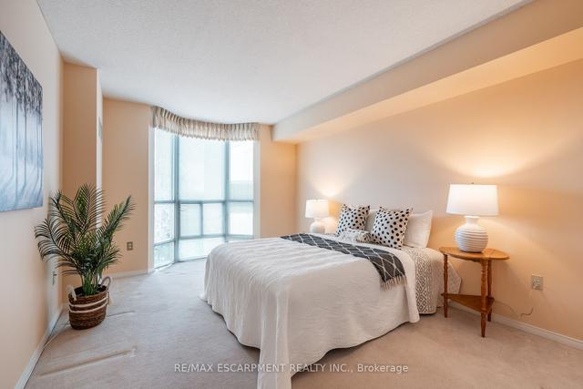 402 - 5090 Pinedale Ave, Condo with 2 bedrooms, 2 bathrooms and 1 parking in Burlington ON | Image 14