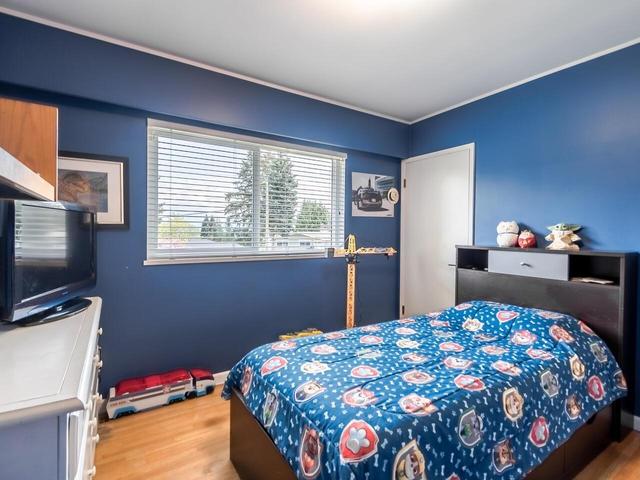1716 Eastern Drive, House detached with 5 bedrooms, 3 bathrooms and null parking in Port Coquitlam BC | Image 14