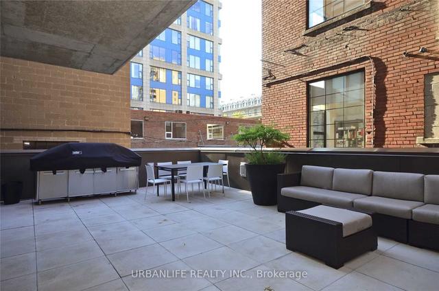 1004 - 32 Camden St, Condo with 1 bedrooms, 1 bathrooms and 0 parking in Toronto ON | Image 10