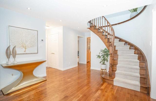 195 Carlton Rd, House detached with 4 bedrooms, 4 bathrooms and 6 parking in Markham ON | Image 23