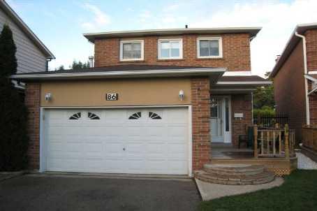 86 Lakecrest Tr, House detached with 3 bedrooms, 2 bathrooms and 8 parking in Brampton ON | Image 1
