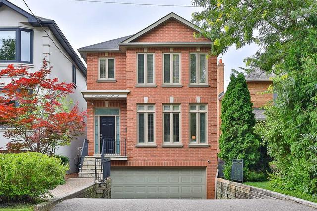 8 Weetwood St, House detached with 3 bedrooms, 4 bathrooms and 4 parking in Toronto ON | Image 1