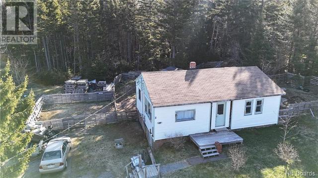 69 Mcleod Road, House detached with 2 bedrooms, 1 bathrooms and null parking in Saint John NB | Image 1