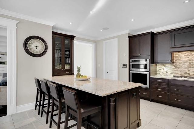 101 Vitlor Dr, House detached with 4 bedrooms, 5 bathrooms and 6 parking in Richmond Hill ON | Image 15