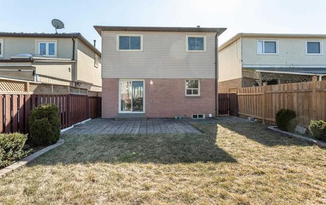 12 Finchgate Blvd, House detached with 3 bedrooms, 2 bathrooms and 3 parking in Brampton ON | Image 30
