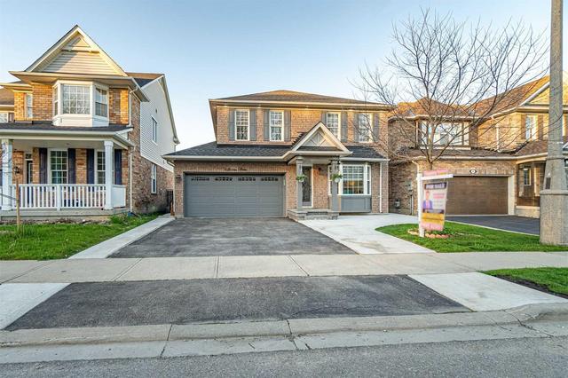 7 Berries Dr, House detached with 4 bedrooms, 4 bathrooms and 6 parking in Brampton ON | Image 3