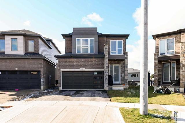 80 Saddlebrook Crt, House detached with 4 bedrooms, 3 bathrooms and 4 parking in Kitchener ON | Image 1