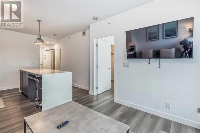 305, - 327 9a Street Nw, Condo with 2 bedrooms, 2 bathrooms and 1 parking in Calgary AB | Image 15