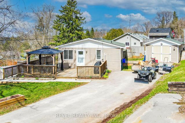 4 Hollyville Blvd, House detached with 2 bedrooms, 2 bathrooms and 4 parking in Kawartha Lakes ON | Image 23