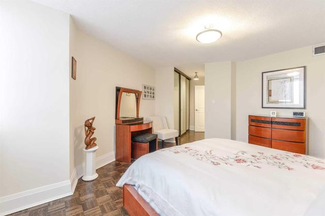 1414 - 1333 Bloor St, Condo with 2 bedrooms, 2 bathrooms and 1 parking in Mississauga ON | Image 15