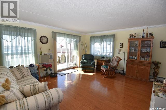 308 - 220 1st Street E, Condo with 2 bedrooms, 2 bathrooms and null parking in Nipawin SK | Image 10