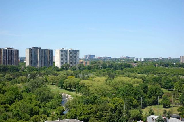 1803 - 270 Scarlett Rd, Condo with 2 bedrooms, 2 bathrooms and 1 parking in Toronto ON | Image 9