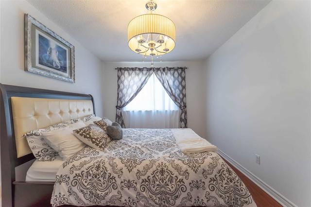 49 - 7500 Goreway Dr, Townhouse with 4 bedrooms, 3 bathrooms and 2 parking in Mississauga ON | Image 3