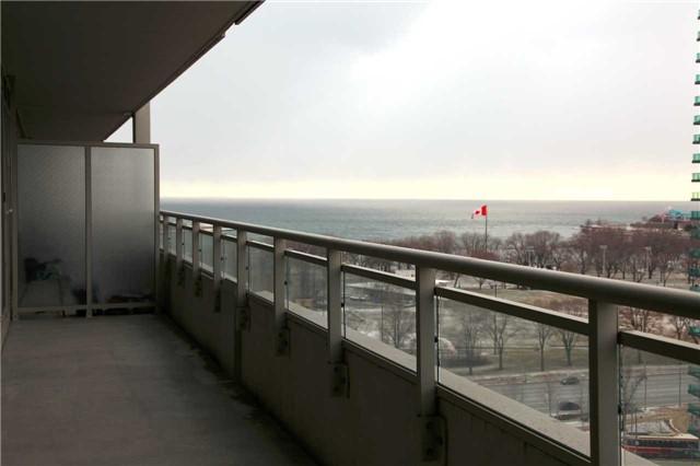 1912 - 35 Bastion St, Condo with 2 bedrooms, 2 bathrooms and 1 parking in Toronto ON | Image 13