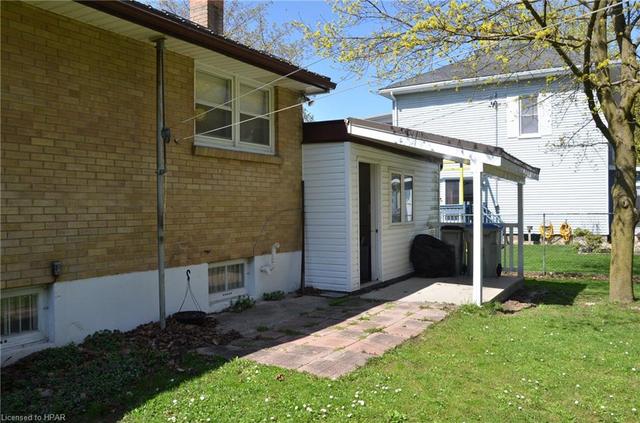 125 Huron Street, House detached with 1 bedrooms, 1 bathrooms and 5 parking in Central Huron ON | Image 22