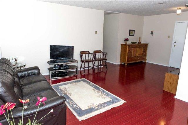 1004 - 207 Galloway Rd, Condo with 2 bedrooms, 1 bathrooms and 1 parking in Toronto ON | Image 7