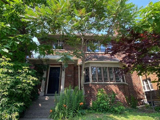 upper - 1196 Avenue Rd, House detached with 3 bedrooms, 1 bathrooms and 3 parking in Toronto ON | Image 1