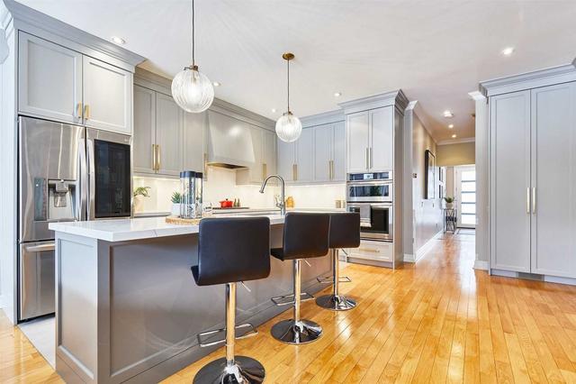 66 Whistle Post St, House detached with 4 bedrooms, 5 bathrooms and 2 parking in Toronto ON | Image 3