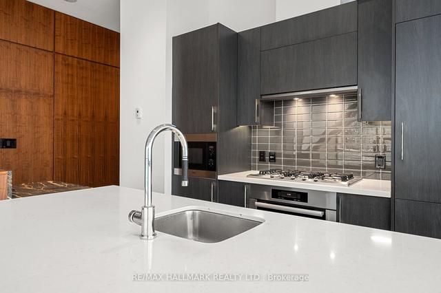 1301 - 39 Queens Quay E, Condo with 2 bedrooms, 3 bathrooms and 2 parking in Toronto ON | Image 34