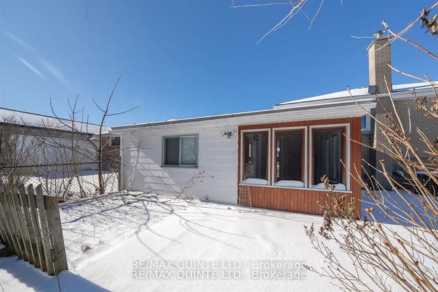 59 Sinclair St, House detached with 3 bedrooms, 1 bathrooms and 3 parking in Belleville ON | Image 28