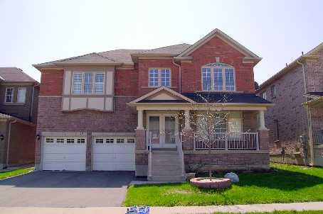 12 Maverick Cres, House detached with 4 bedrooms, 3 bathrooms and 4 parking in Brampton ON | Image 1