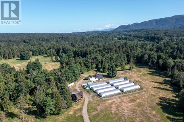 8991 Island Hwy S, House detached with 2 bedrooms, 1 bathrooms and 10 parking in Comox Valley A BC | Image 23
