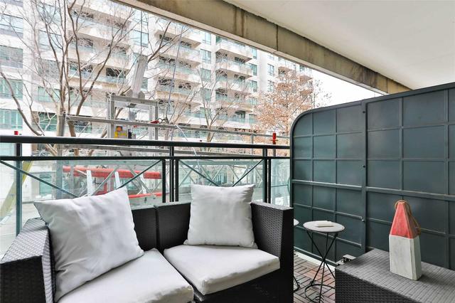 213 - 20 Scrivener Sq, Condo with 1 bedrooms, 2 bathrooms and 1 parking in Toronto ON | Image 9