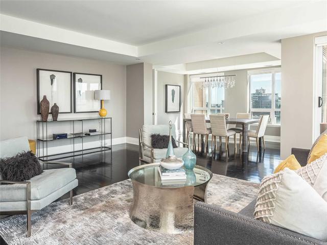 1202 - 155 St Clair Ave W, Condo with 2 bedrooms, 2 bathrooms and 2 parking in Toronto ON | Image 2