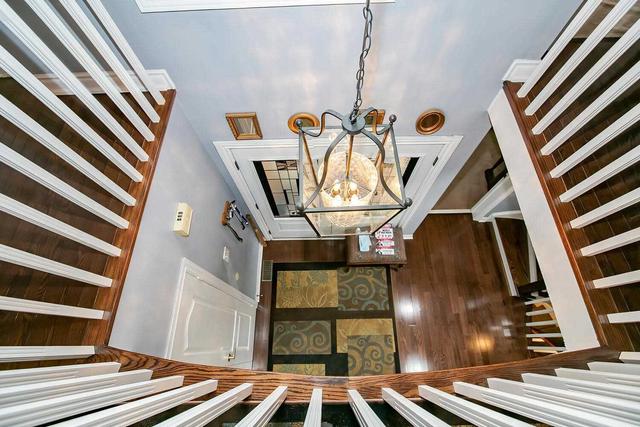 63 Leeward Dr, House detached with 4 bedrooms, 3 bathrooms and 6 parking in Brampton ON | Image 7