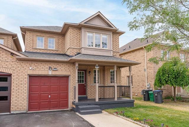 13 Earth Star Tr, House attached with 3 bedrooms, 4 bathrooms and 3 parking in Brampton ON | Image 1