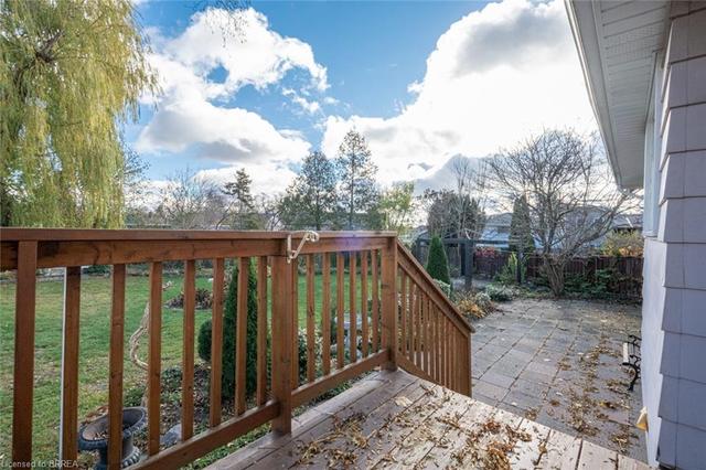 5 Mitchell Court, House detached with 4 bedrooms, 1 bathrooms and 3 parking in Brantford ON | Image 23