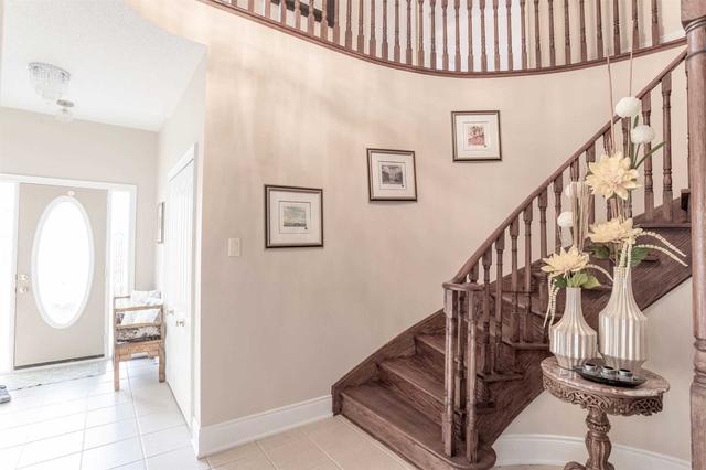 669 Foxcroft Blvd, House detached with 4 bedrooms, 4 bathrooms and 12 parking in Newmarket ON | Image 37