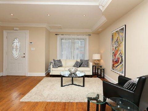 51 Secord Ave, House detached with 3 bedrooms, 5 bathrooms and 3 parking in Toronto ON | Image 2