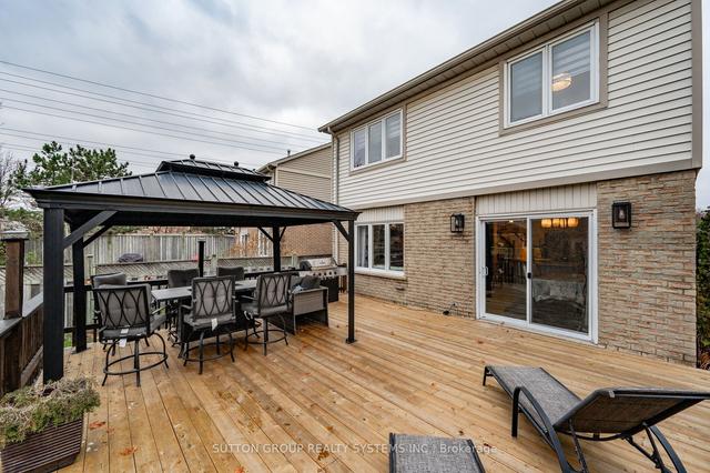7227 Windbreak Crt, House detached with 4 bedrooms, 3 bathrooms and 6 parking in Mississauga ON | Image 29