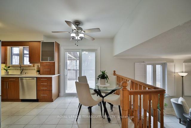16 Mansfield Cres, House detached with 3 bedrooms, 4 bathrooms and 3 parking in Whitby ON | Image 5