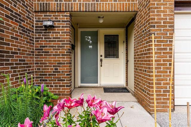 4 - 80 Castlebury Cres, Townhouse with 3 bedrooms, 2 bathrooms and 2 parking in Toronto ON | Image 1