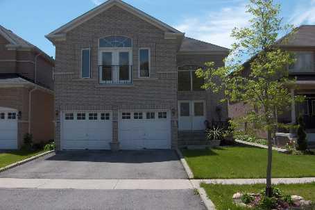 506 Summerpark Cres, House detached with 4 bedrooms, 4 bathrooms and 2 parking in Pickering ON | Image 1