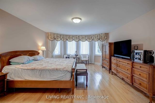 31 Noble St, House detached with 4 bedrooms, 7 bathrooms and 12 parking in Markham ON | Image 13