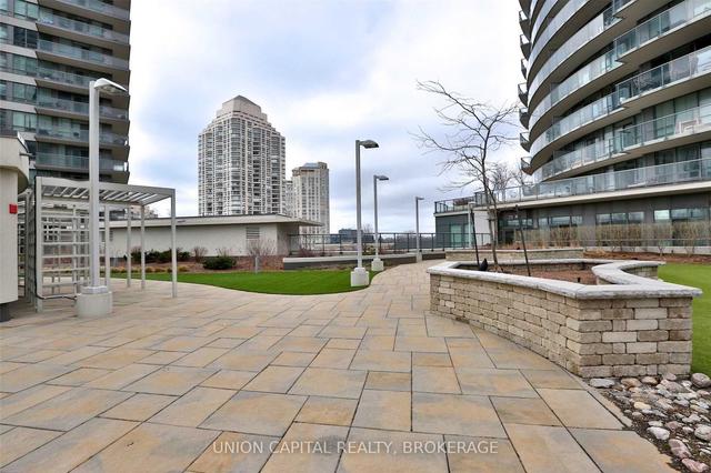1004 - 15 Legion Rd, Condo with 2 bedrooms, 2 bathrooms and 1 parking in Toronto ON | Image 28