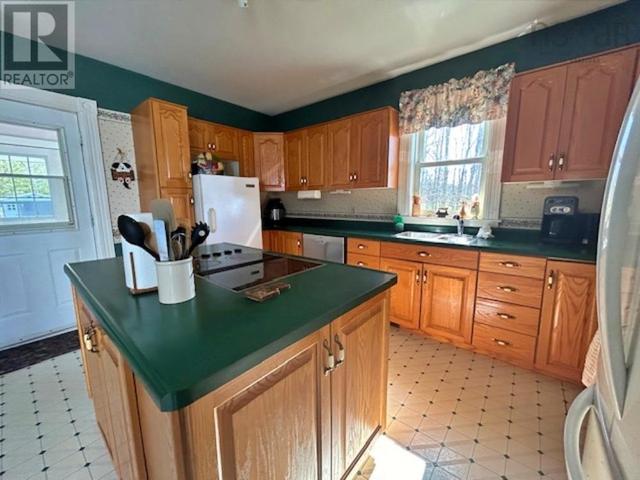 5752 Highway 332, House detached with 4 bedrooms, 1 bathrooms and null parking in Lunenburg MD NS | Image 10