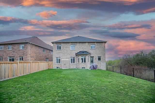 41 Blackberry Valley Cres, House detached with 4 bedrooms, 6 bathrooms and 9 parking in Caledon ON | Image 35